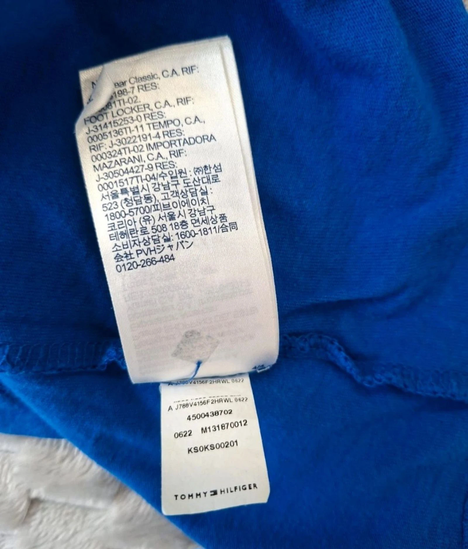 TOMMY HILFIGER Classic Blue Retro Y2K Style T-Shirt from the 2000s – photo 16